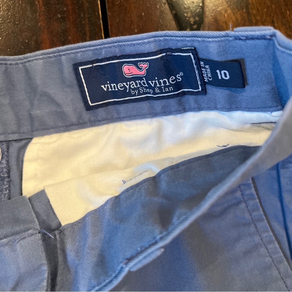 Vineyard Vines Boys size 10 Blue Shorts